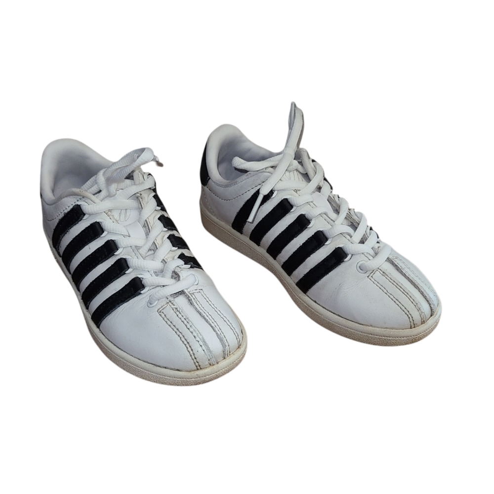 👟 K-Swiss Classic VN Sneakers Girls Size 13.5 White Black Leather Tennis Shoes